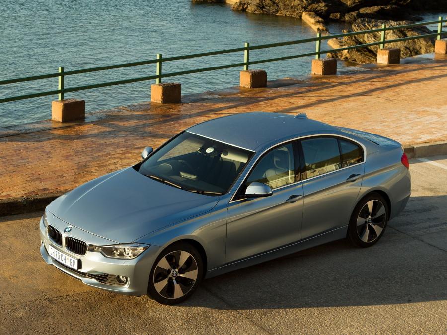  BMW ActiveHybrid 3 2013 года  (ZA) (фото 3 из 9)
